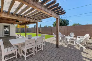 4228 N 44th Pl, Phoenix, AZ 85018 - Photo 24