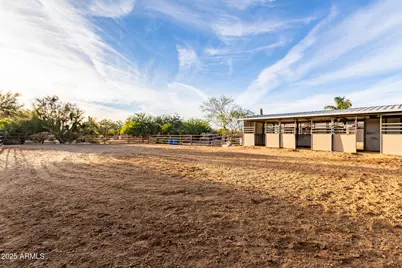 5919 E Wildcat Drive, Cave Creek, AZ 85331 - Photo 32