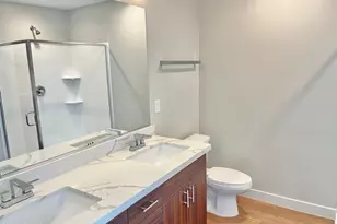 915 E Missouri Ave, Phoenix, AZ 85014 - Photo 42