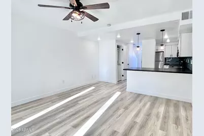 3212 N 70th Street #1018, Scottsdale, AZ 85251 - Photo 14