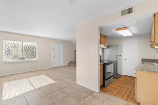 1452 N 54th Ln, Phoenix, AZ 85043 - Photo 6
