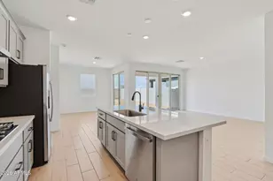 27064 N 162nd Dr, Surprise, AZ 85387 - Photo 8