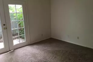 3141 E Cypress St, Phoenix, AZ 85008 - Photo 2