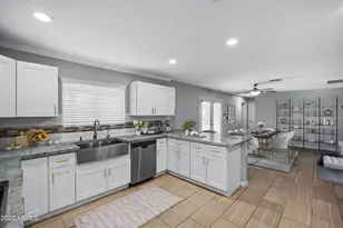 1601 W Glenrosa Ave, Phoenix, AZ 85015 - Photo 2