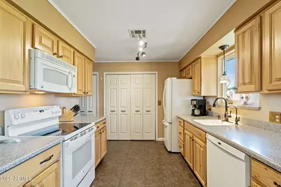 143 S Elmont Drive, Apache Junction, AZ 85120 - Photo 12