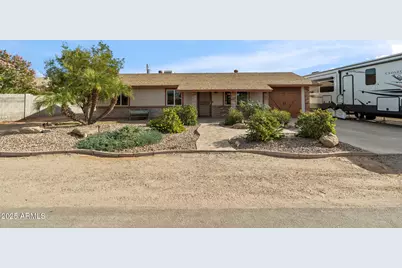 143 S Elmont Drive, Apache Junction, AZ 85120 - Photo 2