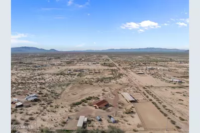 45243 W J-1 Ranch Road, Wickenburg, AZ 85390 - Photo 46