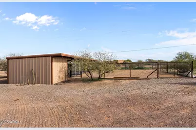 45243 W J-1 Ranch Road, Wickenburg, AZ 85390 - Photo 34