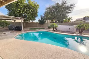 1131 N Hawk Ln, Gilbert, AZ 85234 - Photo 24
