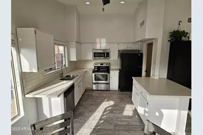 1131 N Hawk Lane, Gilbert, AZ 85234 - Photo 8