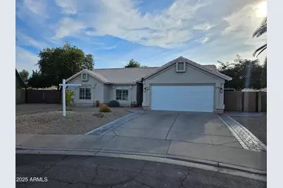 1131 N Hawk Lane, Gilbert, AZ 85234 - Photo 2