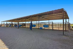 3639 E Remuda Ln, Coolidge, AZ 85128 - Photo 40