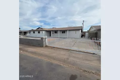 5833 W Rosewood Lane, Phoenix, AZ 85031 - Photo 4