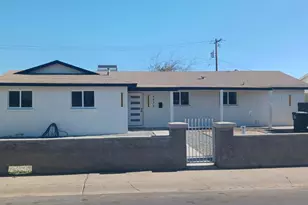 5833 W Rosewood Ln, Phoenix, AZ 85031 - Photo 1