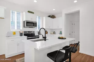 16875 N 12th St, Phoenix, AZ 85022 - Photo 4