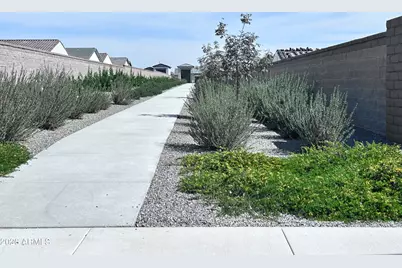 2670 E Homesteader Road, San Tan Valley, AZ 85140 - Photo 26