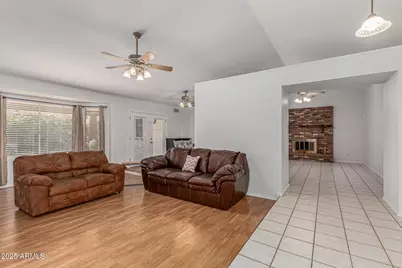 6243 W Cholla Street, Glendale, AZ 85304 - Photo 6