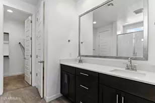 565 E White Wing Dr, Casa Grande, AZ 85122 - Photo 10