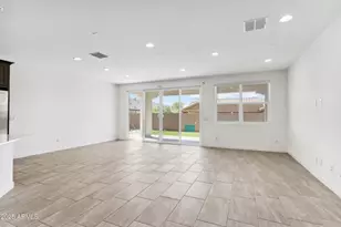 565 E White Wing Dr, Casa Grande, AZ 85122 - Photo 6