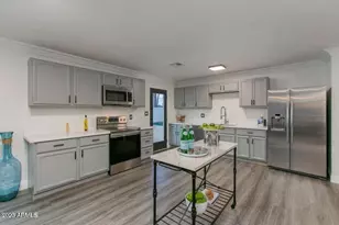 2246 N 82nd St, Scottsdale, AZ 85257 - Photo 4