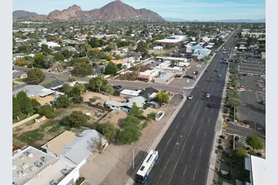 3834 E Indian School Road, Phoenix, AZ 85018 - Photo 30