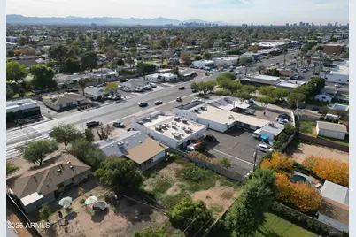 3834 E Indian School Road, Phoenix, AZ 85018 - Photo 16