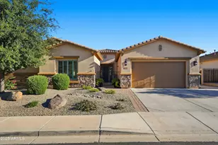 6679 S Lyon Dr, Gilbert, AZ 85298 - Photo 8