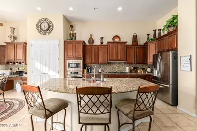 17923 W Echo Lane, Waddell, AZ 85355 - Photo 6