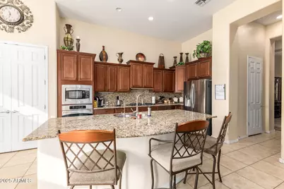 17923 W Echo Lane, Waddell, AZ 85355 - Photo 8