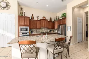 17923 W Echo Ln, Waddell, AZ 85355 - Photo 8