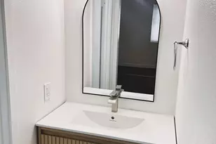 1312 N Harold St, Tempe, AZ 85288 - Photo 4