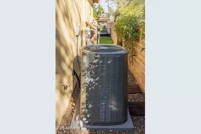 12065 W Desert Mirage Drive, Peoria, AZ 85383 - Photo 40