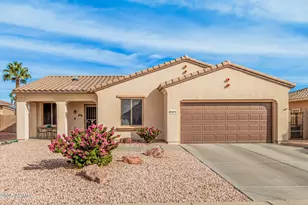 19113 N Hunters Run, Surprise, AZ 85387 - Photo 1