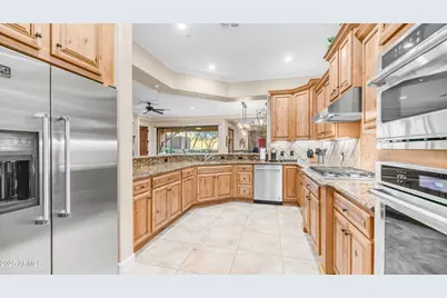 27000 N Alma School Parkway #1017, Scottsdale, AZ 85262 - Photo 12