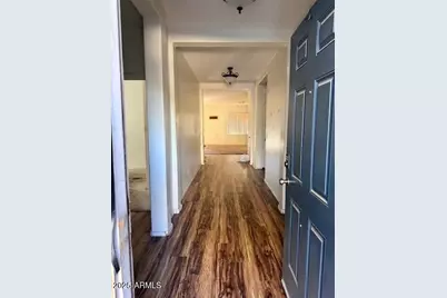 8033 W Superior Avenue, Phoenix, AZ 85043 - Photo 6