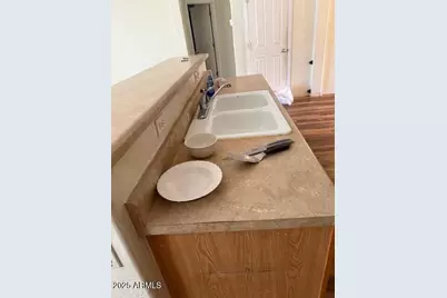 8033 W Superior Avenue, Phoenix, AZ 85043 - Photo 8