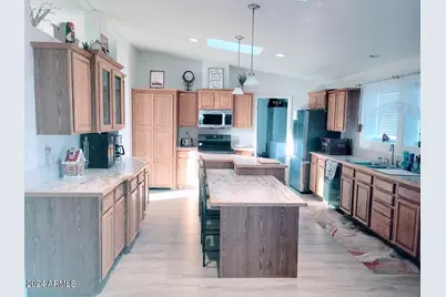 9797 E Nevada Drive, Hereford, AZ 85615 - Photo 6