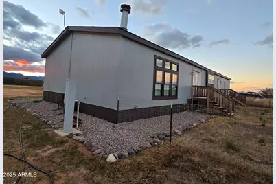 9797 E Nevada Drive, Hereford, AZ 85615 - Photo 4