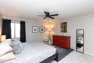 4201 E Camelback Rd, Phoenix, AZ 85018 - Photo 10