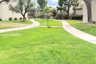 4201 E Camelback Rd, Phoenix, AZ 85018 - Photo 26