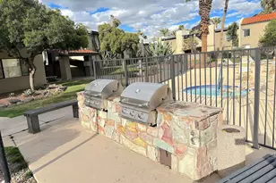 4201 E Camelback Rd, Phoenix, AZ 85018 - Photo 20