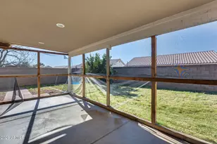 11944 N 68th Ave, Peoria, AZ 85345 - Photo 36