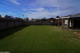 8933 W Roma Ave, Phoenix, AZ 85037 - Photo 16