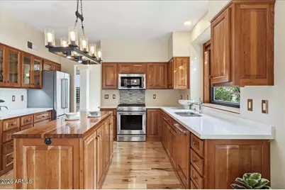 1819 E Catamaran Drive, Gilbert, AZ 85234 - Photo 18