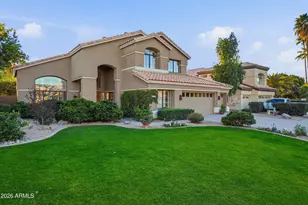 1819 E Catamaran Dr, Gilbert, AZ 85234 - Photo 4