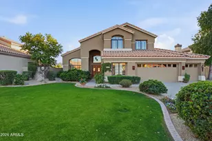 1819 E Catamaran Dr, Gilbert, AZ 85234 - Photo 2