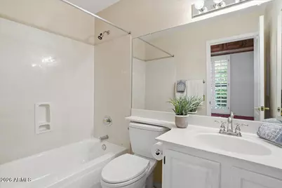 1819 E Catamaran Drive, Gilbert, AZ 85234 - Photo 28