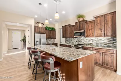 16937 W Holly Street, Goodyear, AZ 85395 - Photo 10