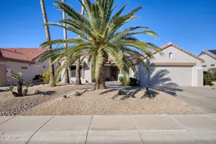 15555 W Coral Pointe Dr, Surprise, AZ 85374 - Photo 2