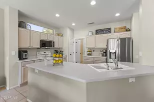 15555 W Coral Pointe Dr, Surprise, AZ 85374 - Photo 6